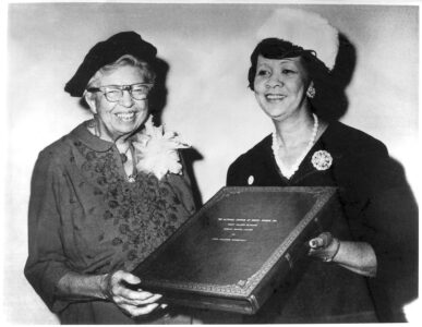 Dorothy Height presents Eleanor Roosevelt the Mary McLeod Bethune Human Rights Award, November 12, 1960